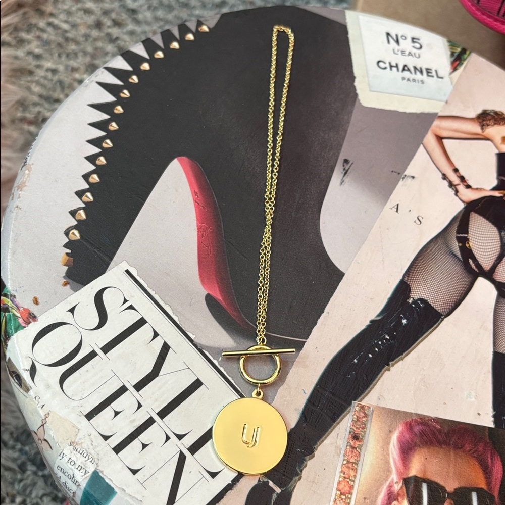Uncommon James Gold Coin Pendant Necklace - Picture 3 of 9